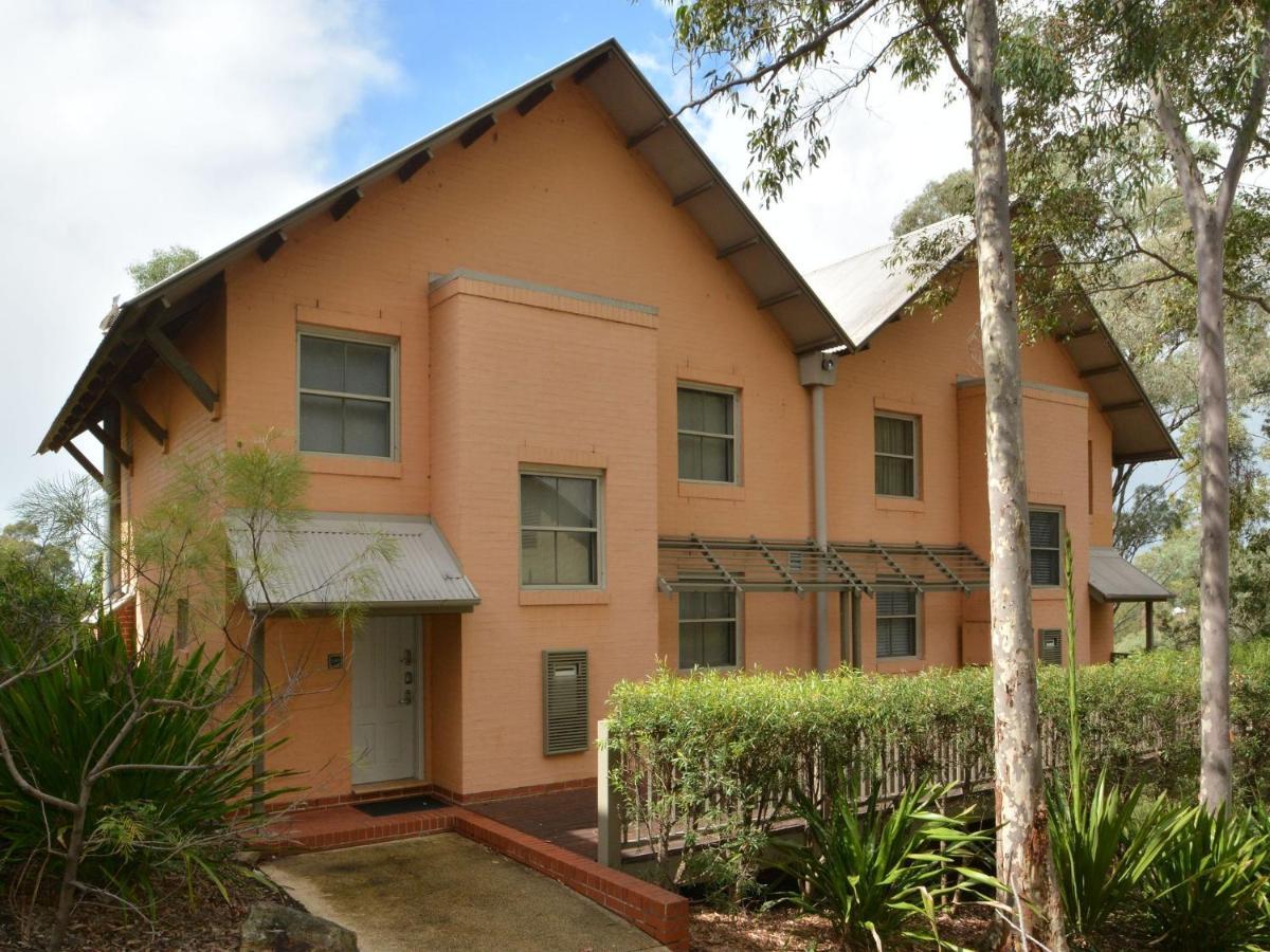 3br Margarita Located Within Cypress Lakes * Pokolbin